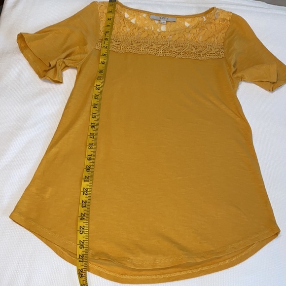 Woman’s Loft Blouse With Lace Details Shorts Sleeves Size XS Mustard Yellow - Picture 8 of 11